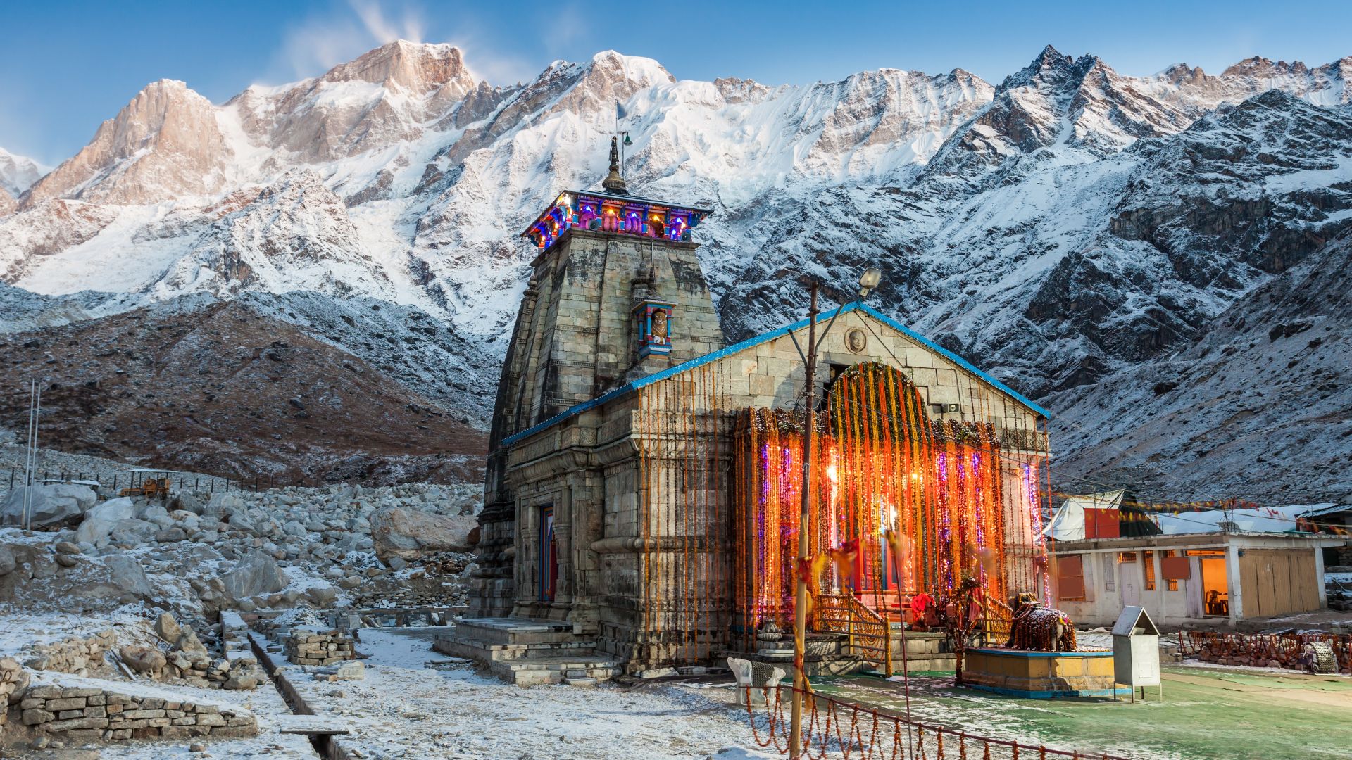 Kedarnath temple against snow-capped Himalayan peaks