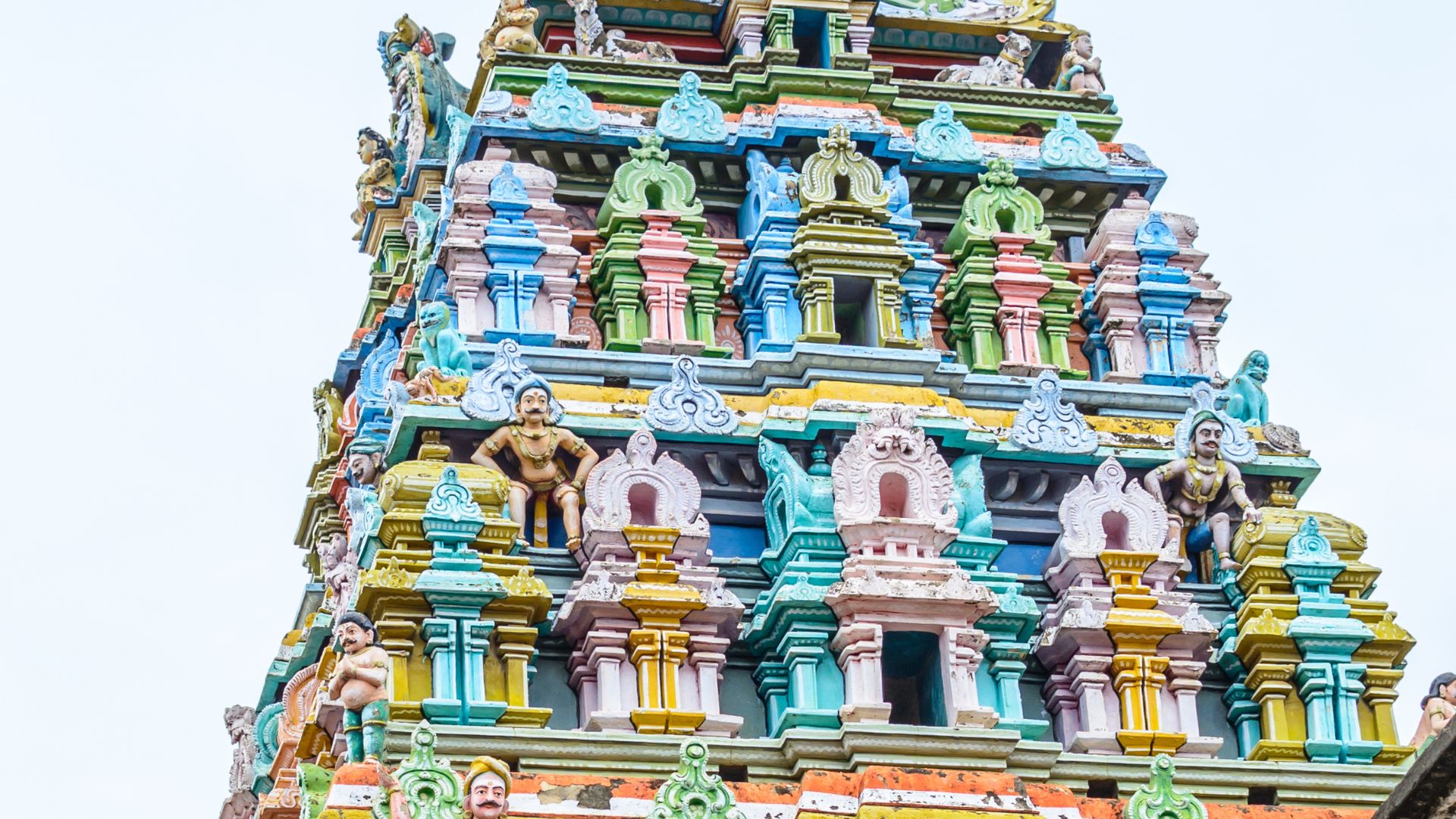 Arunachaleswarar temple at night with sacred fire lamps